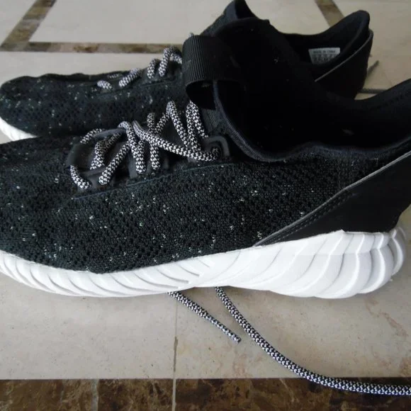 adidas gazelle silver green womens Adidas Tubular X Men's Shoes Core Black-White main image 0